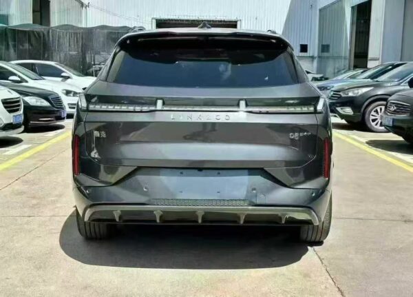 lynk & co 08emp