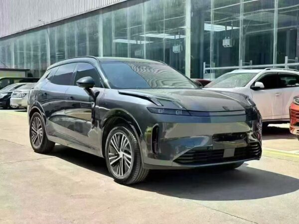 lynk & co 08emp