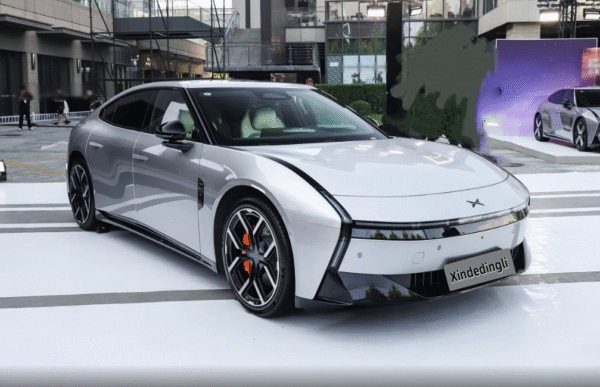 2025 xpeng p7