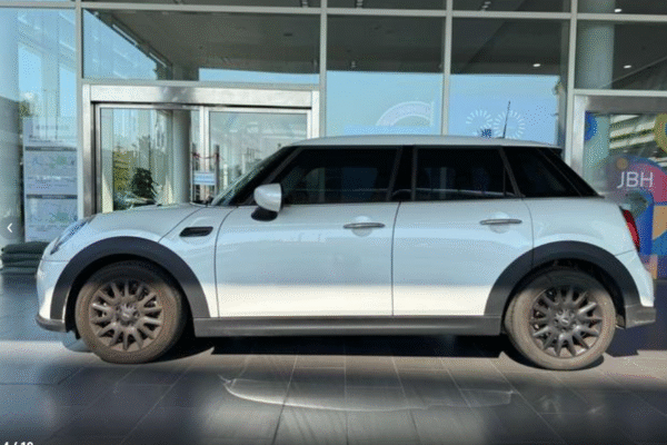 bmw mini 2023 1.5t one five door edition