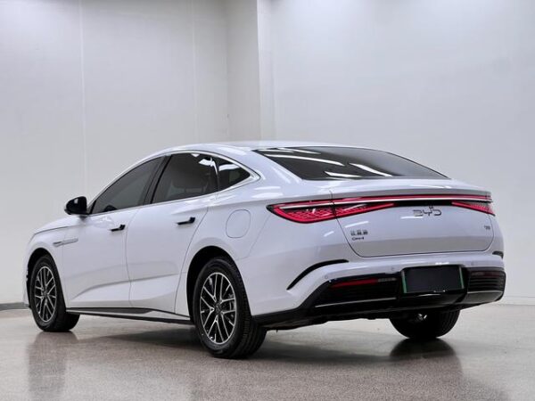 byd seal dm 2024 honor edition dm i 1.5l 121km elite model