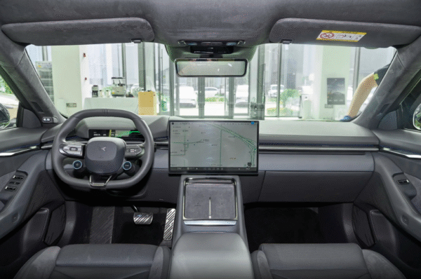 2025 xpeng p7